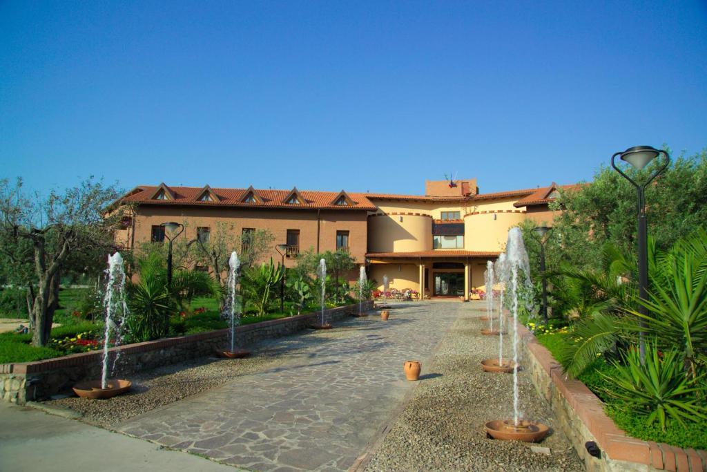 Corte Dei Greci Resort & Spa Каріаті Екстер'єр фото